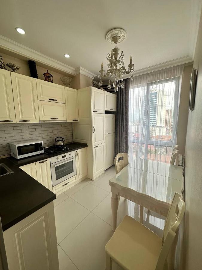 Apartment 7 Μπατούμι Εξωτερικό φωτογραφία