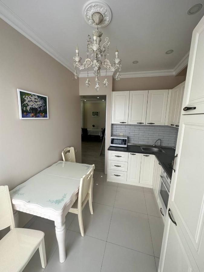 Apartment 7 Μπατούμι Εξωτερικό φωτογραφία